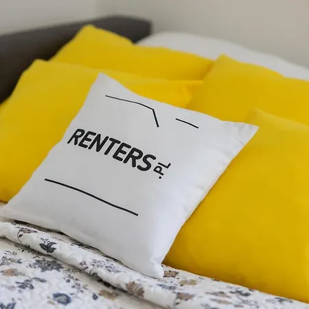 Daire Sunny Studio For 2 Guests Near Metro Raclawicka By Renters